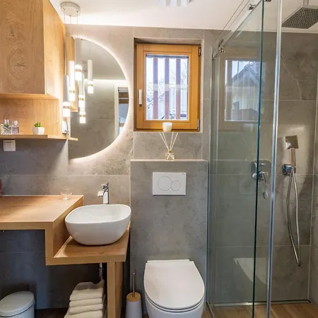 Luxury Potatoland بيت للعطل Šenčur